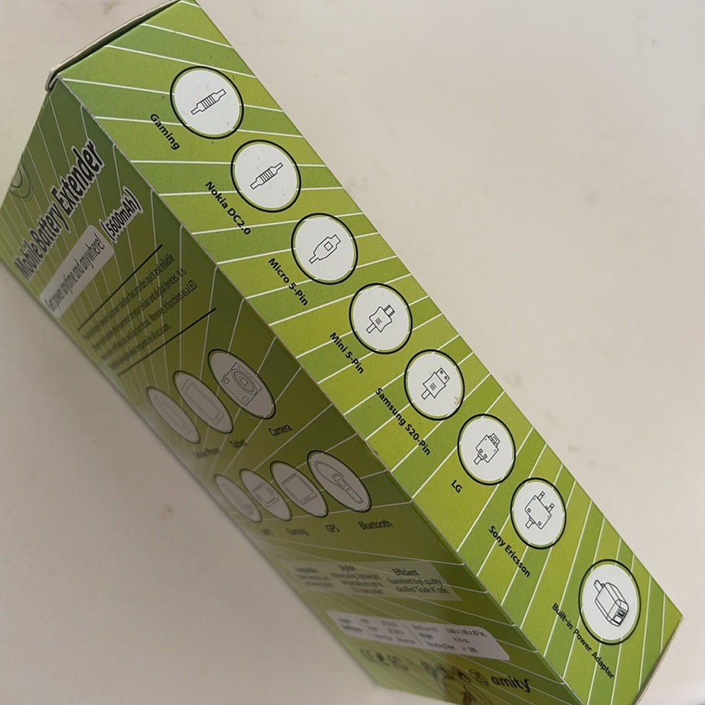 AMITY Pink Mobile Battery Extender - Picture 5 of 5